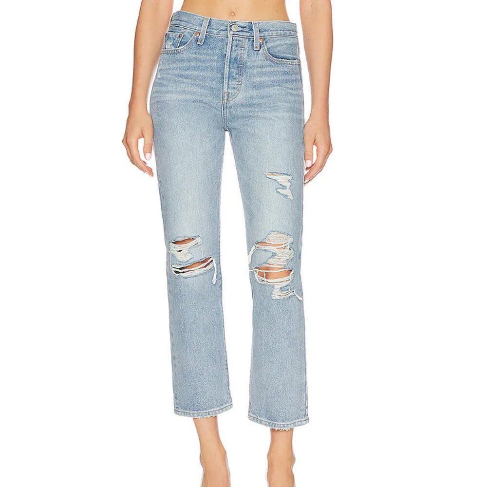 Levi's Premium Wedgie Straight Jeans Size 31x26 Distressed Destroyed Ripped Blue